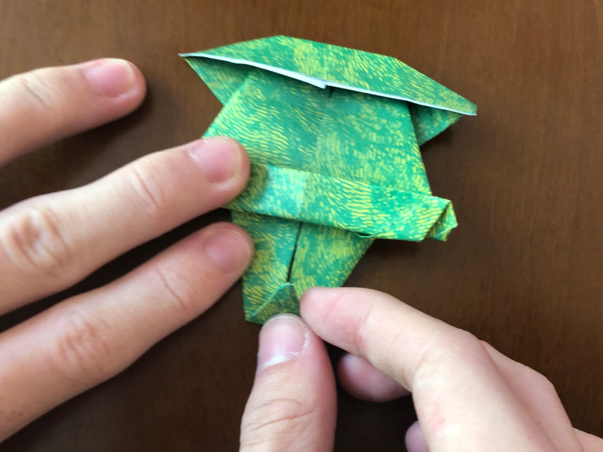 Detail view of an origami step.